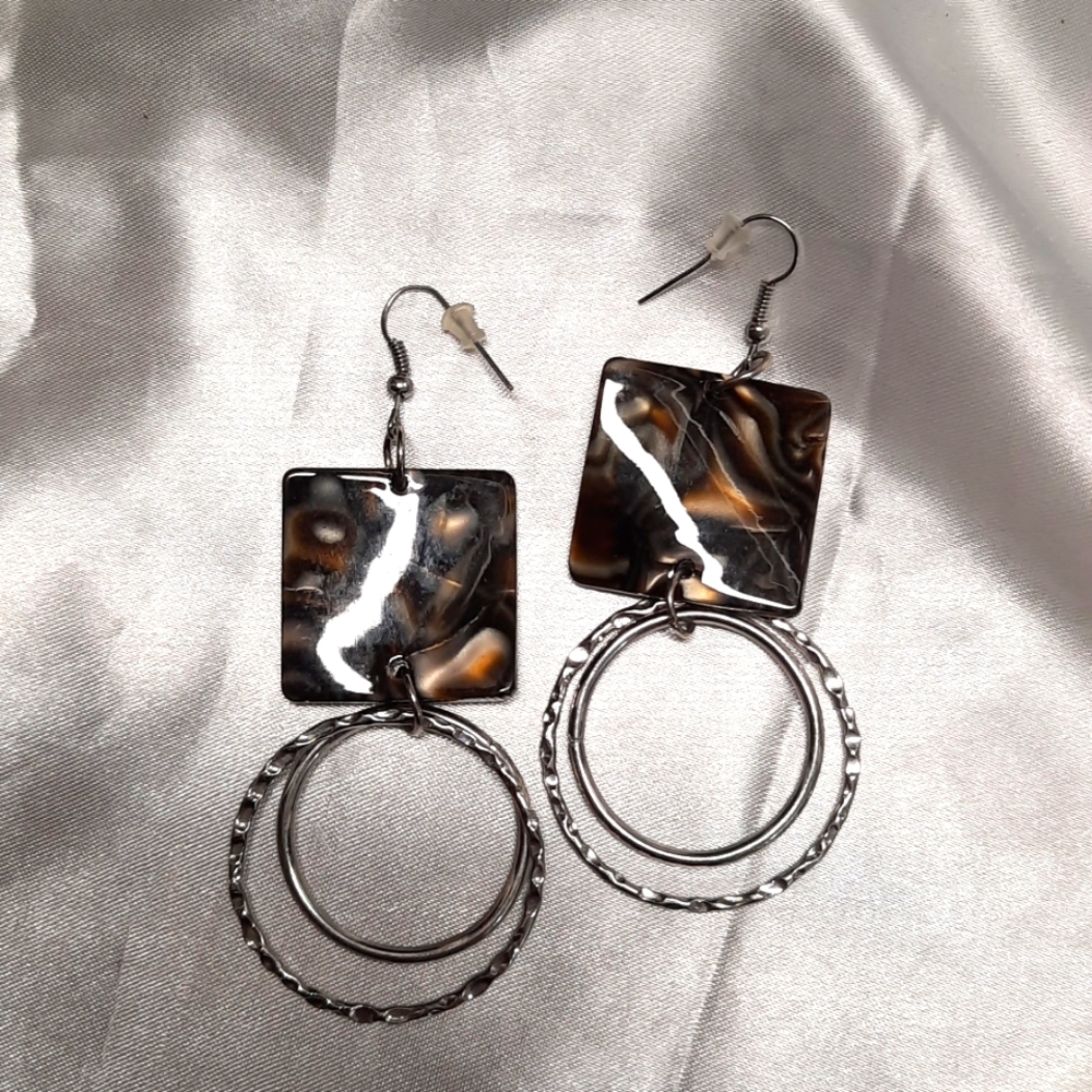 Beautiful brown and silver Dangling earrings Bundle and save 5 for 30 or 1 for10